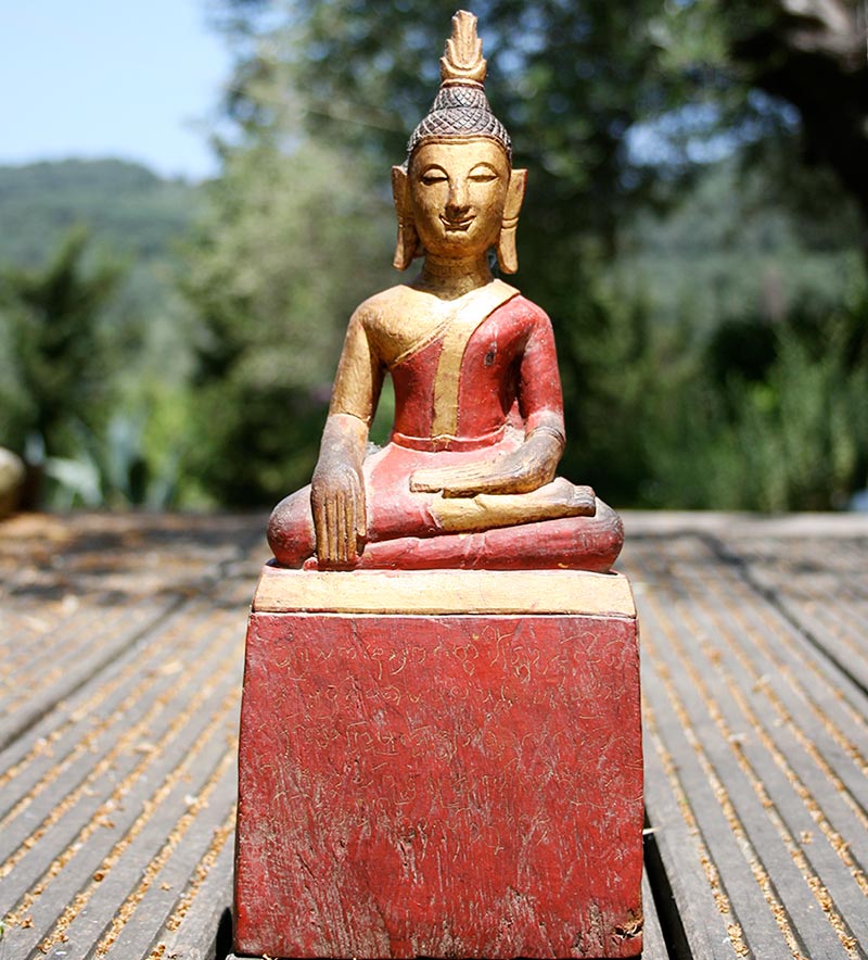 wooden buddha statue